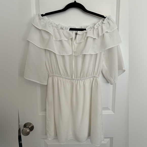 Jack by BB Dakota Dresses & Skirts - Jack by BB Dakota White Ruffle Off The Shoulder Mini Dress